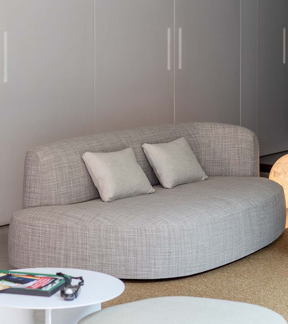 Pierre_chaise_longue_Flou