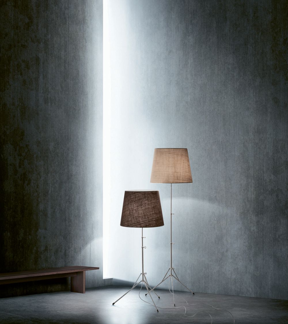 Gilda_Floor_Lamp_Pallucco